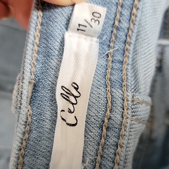 Cello High Rise Distressed Button Fly  Skinny Jeans/ 11/30. - Picture 3 of 10